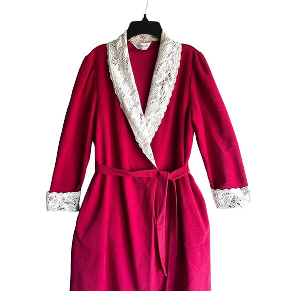 Vintage Vanity Fair Robe S Crochet Waist Tie Red Velour Pockets Collared Cream - Picture 11 of 12